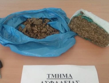 Αλλοδαπός στην Πάτρα έκρυβε μισό κιλό χασίς κάτω από το κάθισμα
